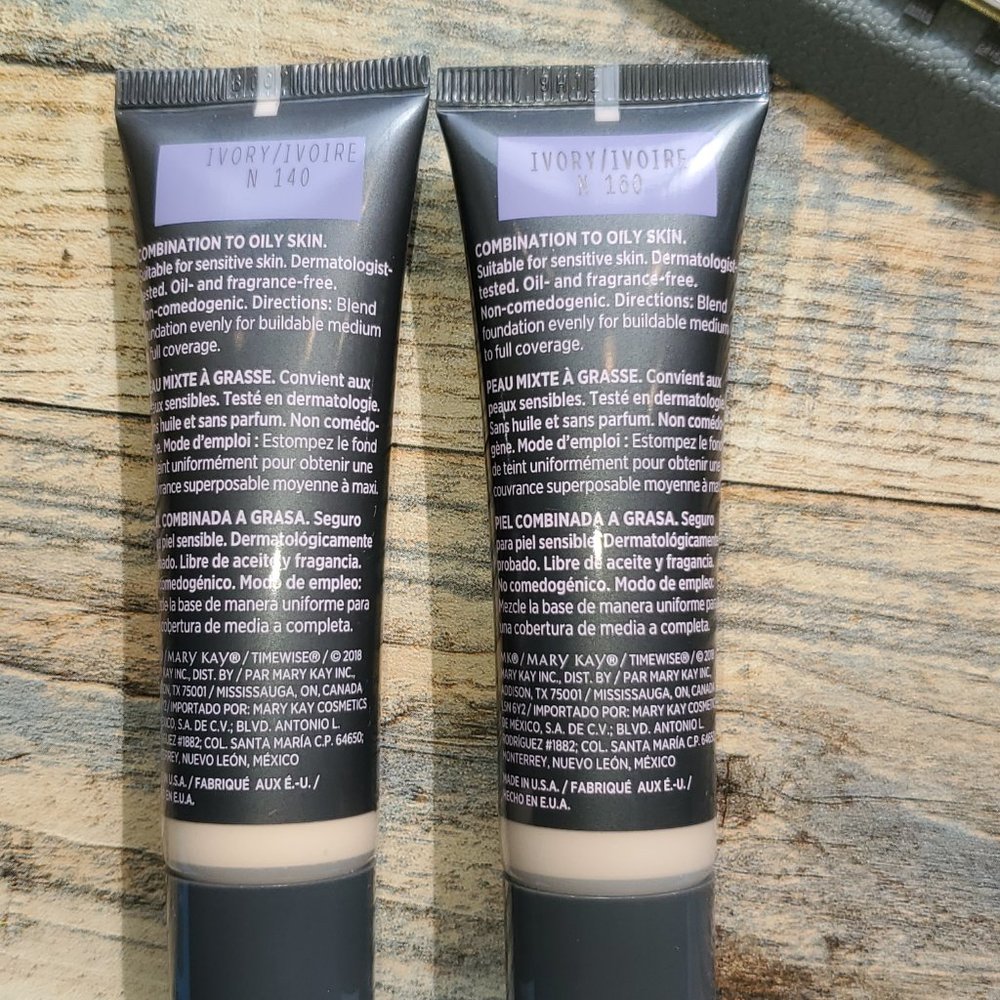 Ivory N 140 Matte 3D Foundation - Combo to Oily Skin - Timewise Mary Kay - Picture 5 of 5